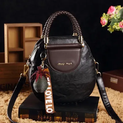 SHOULDER MESSENGER BAG